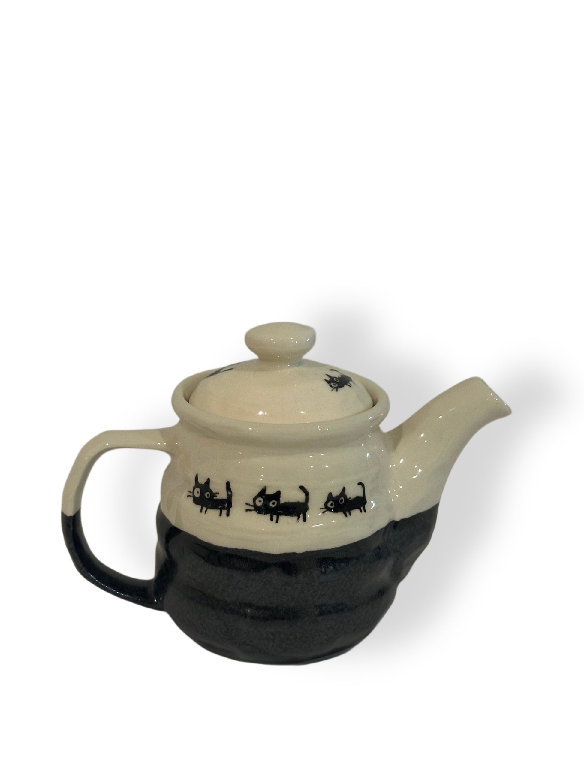 Black Cat Parade Japanese Teapot – Made in Japan - Koki Gifts and Homeware