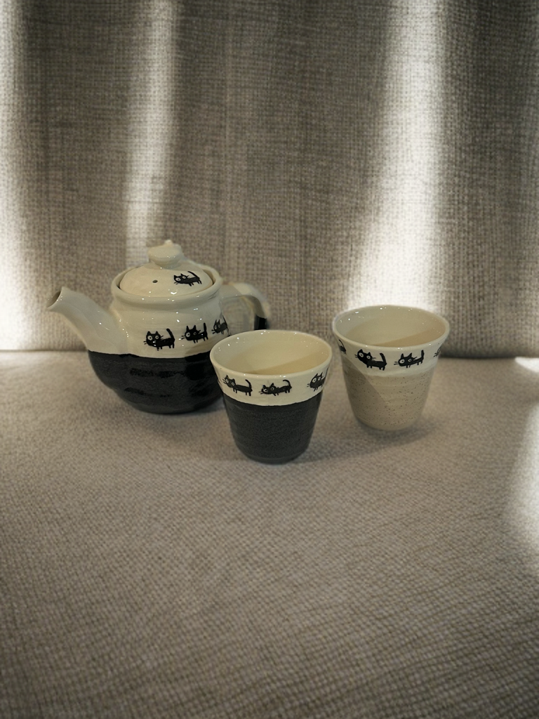 🐾 Black Cat Parade Cup – Natural Beige (Made in Japan) - Koki Gifts and Homeware